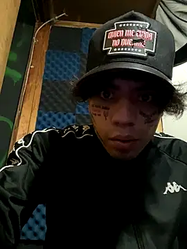 Snapshot of baby_young chatting on 22, 12, 2025 baby young online show from 22, 12, 2025