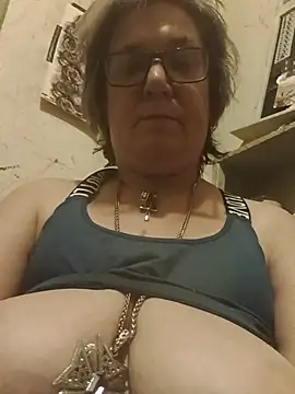 Snapshot of becky1111 chatting on 18, 7, 2026 becky1111 online show from 18, 7, 2026