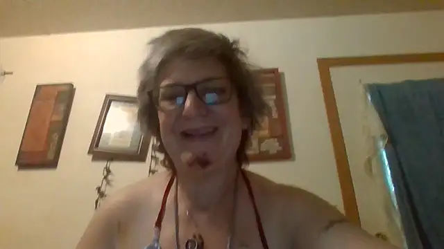 becky1111 online show from 28, 5, 2026