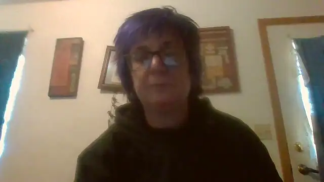 Snapshot of becky1111 chatting on 17, 6, 2026 becky1111 online show from 17, 6, 2026