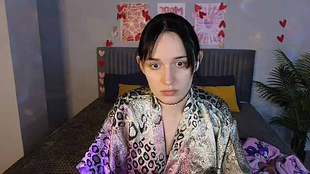 KaseyKItty  online show from 3, 5, 2026