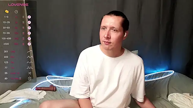 NakedIsaac online show from 17, 6, 2026