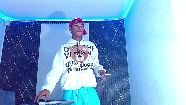 Yoim Williams online show from 11, 1, 2026