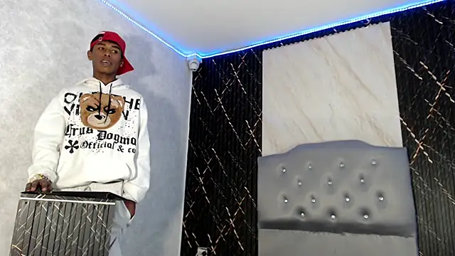 Yoim Williams online show from 8, 1, 2026