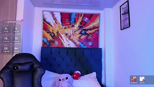 Violet Blazee online show from 20, 12, 2025