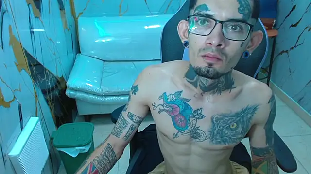Boy tatto77 online show from 28, 4, 2026