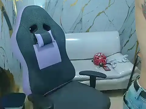 Boy tatto77 online show from 11, 1, 2026