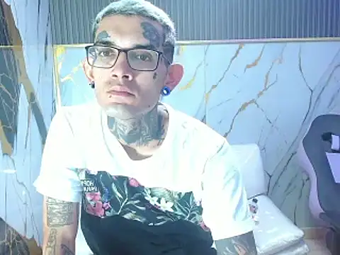 Boy tatto77 online show from 13, 1, 2026