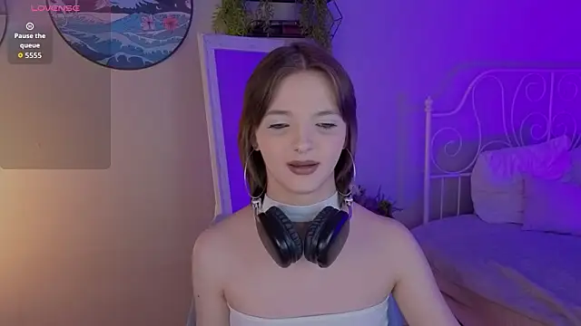 Snapshot of LetoriaNotley chatting on 5, 2, 2026 LetoriaNotley online show from 5, 2, 2026