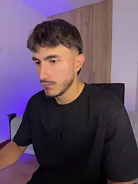 LIAM COLT online show from 10, 4, 2026