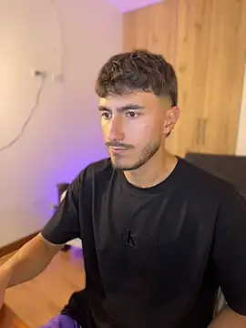 LIAM COLT online show from 8, 4, 2026