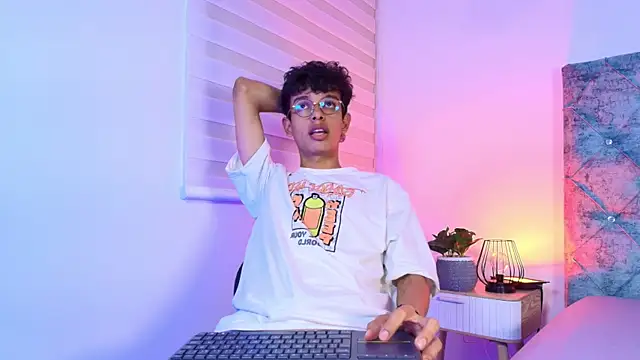 maxfrost 1 online show from 10, 1, 2026