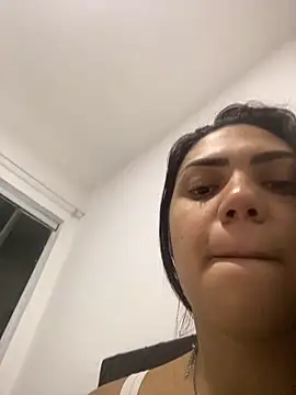 Nini  online show from 10, 3, 2026