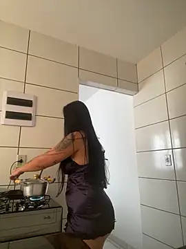 Nini  online show from 23, 4, 2026