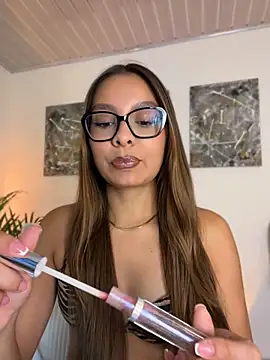Snapshot of Nicollewest1 chatting on 18, 7, 2026 Nicollewest1 online show from 18, 7, 2026