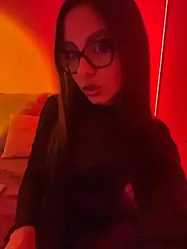 Nicollewest1 online show from 8, 2, 2026