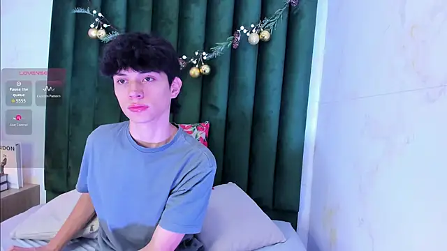 Aron valverde online show from 6, 1, 2026