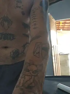 ykaromen online show from 17, 1, 2026