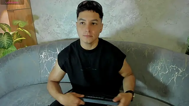 Snapshot of Noah_Clarkk chatting on 27, 6, 2026 Noah Clarkk online show from 27, 6, 2026