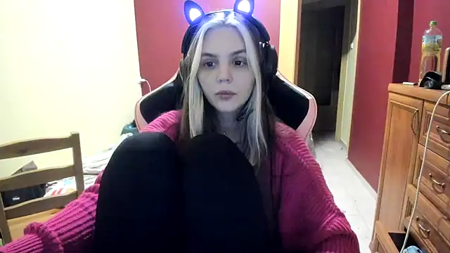 LunaAngell online show from 7, 1, 2026