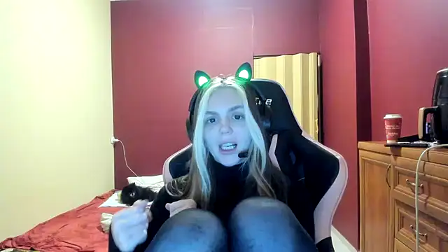 LunaAngell online show from 9, 1, 2026