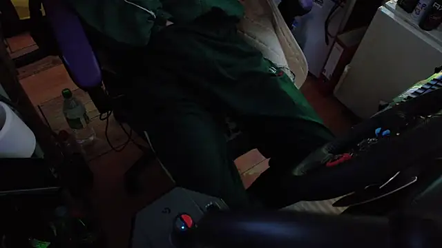 Gay-Versaut online show from 8, 3, 2026