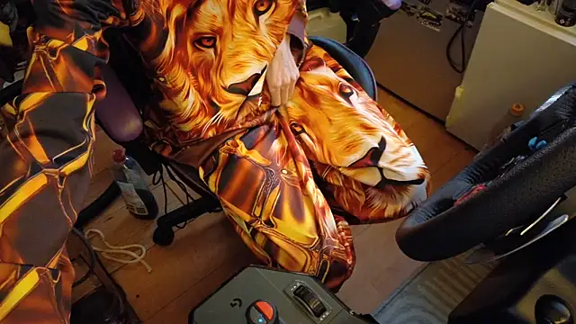 Gay-Versaut online show from 21, 5, 2026
