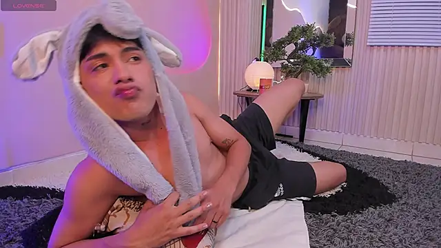 Thristan Leones online show from 23, 2, 2026