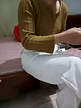 Sweet-Berryy online show from 8, 2, 2026