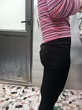 Sweet-Berryy online show from 22, 2, 2026