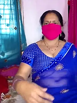 Snapshot of telugutrisha chatting on 22, 12, 2025 telugutrisha online show from 22, 12, 2025