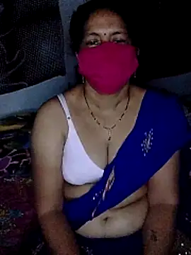 Snapshot of telugutrisha chatting on 22, 12, 2025 telugutrisha online show from 22, 12, 2025