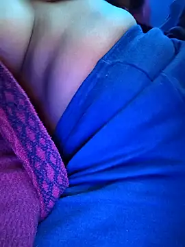 QWEEN7B online show from 7, 1, 2026