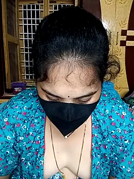 maduri   online show from 4, 2, 2026