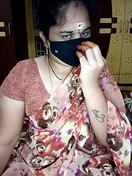 maduri   online show from 28, 3, 2026