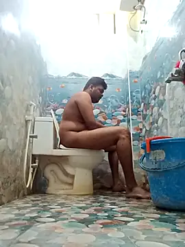 Snapshot of yourwellman chatting on 21, 12, 2025 yourwellman online show from 21, 12, 2025