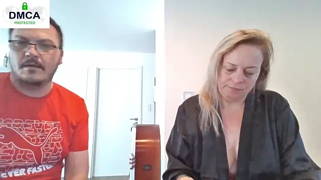 Miss-Chupagirly online show from 8, 4, 2026