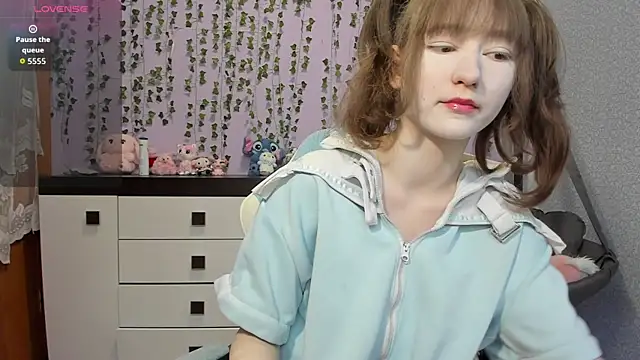 Yoonhee ki online show from 12, 5, 2026