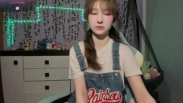 Yoonhee ki online show from 28, 6, 2026