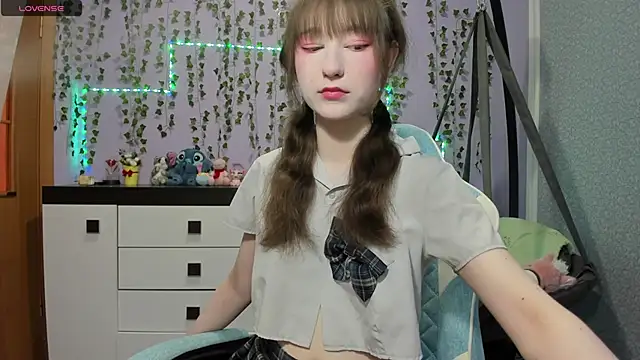 Yoonhee ki online show from 29, 6, 2026