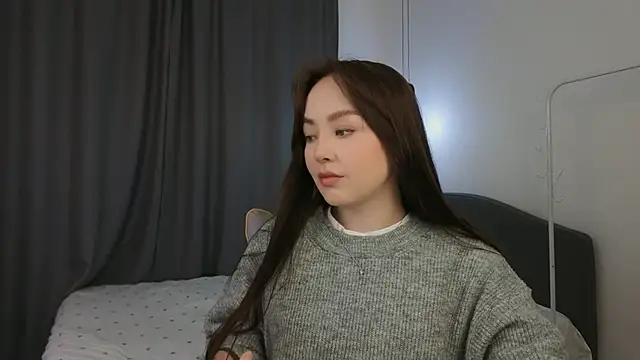 fallin lovee online show from 19, 4, 2026