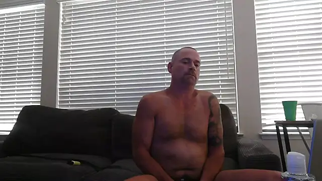 MISTERANDDEMI online show from 9, 4, 2026