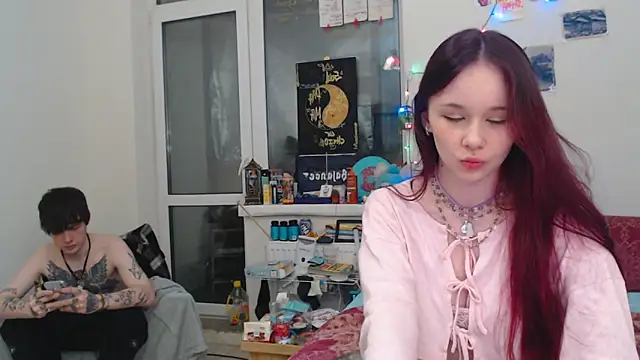 Snapshot of MaryJane_x_Peter chatting on 7, 1, 2026 MaryJane x Peter online show from 7, 1, 2026