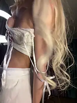 ScoobeDeDoo online show from 6, 2, 2026