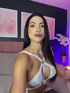 ItsTatiana online show from 4, 6, 2026