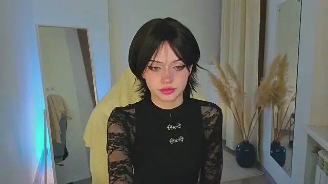Dark Diva online show from 9, 7, 2026
