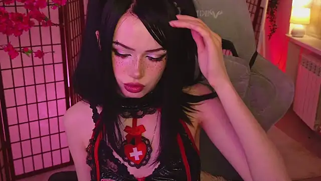 Dark Diva online show from 4, 4, 2026