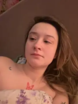 Snapshot of LilyLuck_ chatting on 3, 2, 2026 LilyLuck online show from 3, 2, 2026