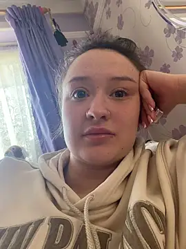 Snapshot of LilyLuck_ chatting on 25, 2, 2026 LilyLuck online show from 25, 2, 2026