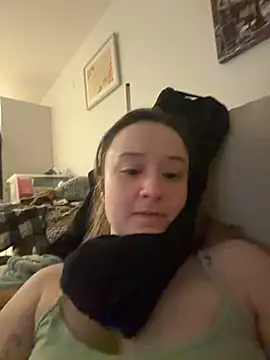 Snapshot of LilyLuck_ chatting on 11, 2, 2026 LilyLuck online show from 11, 2, 2026